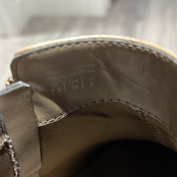 Call it Spring Boots - Picture 3 of 5